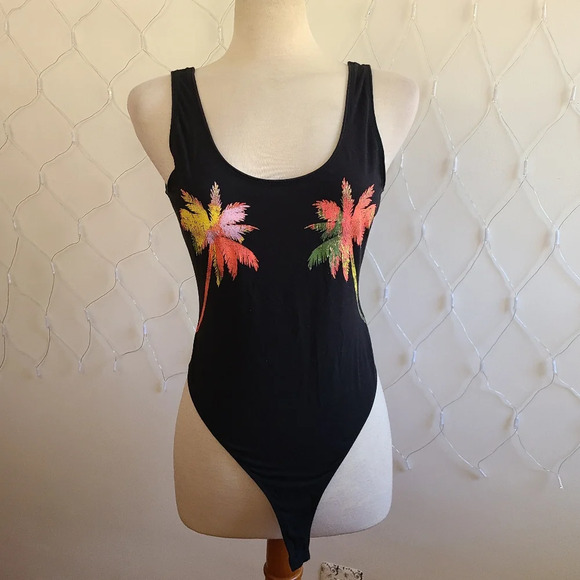 Guess Bodysuit / Black w/ Palm Tree Print / Size Medium - Picture 1 of 4
